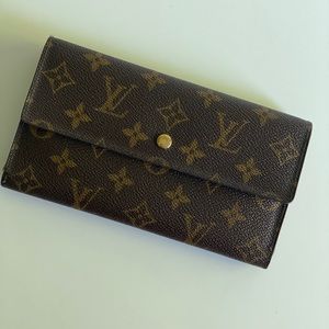 Louis Vuitton Porte Tresor International Wallet